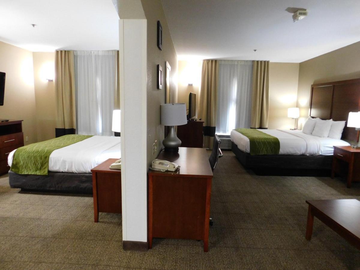 Comfort Inn & Suites Sacramento - University Area Ngoại thất bức ảnh