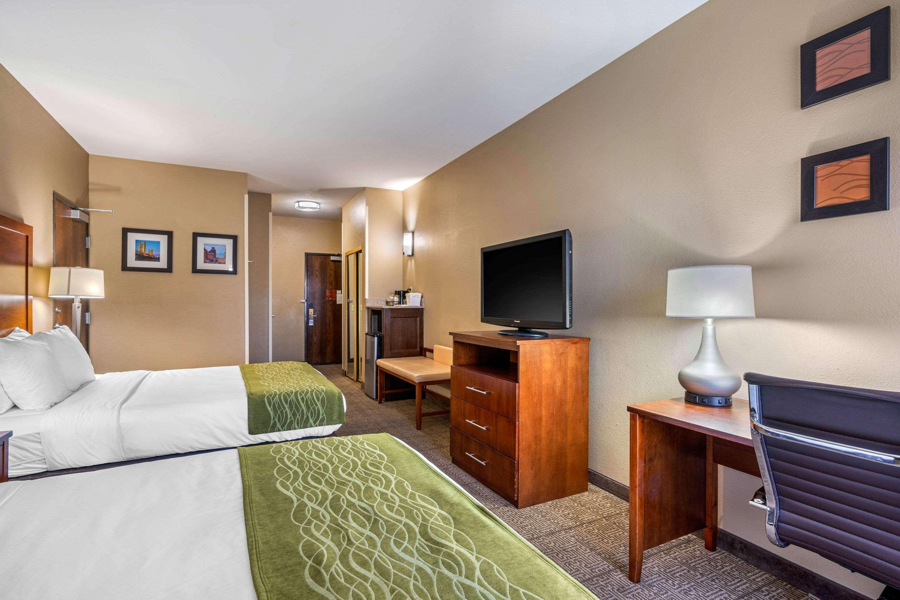 Comfort Inn & Suites Sacramento - University Area Ngoại thất bức ảnh