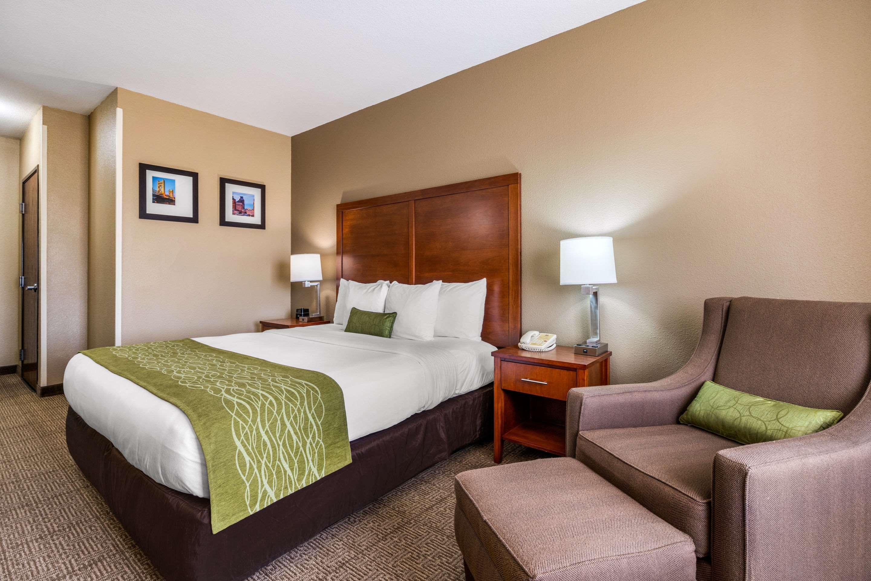 Comfort Inn & Suites Sacramento - University Area Ngoại thất bức ảnh
